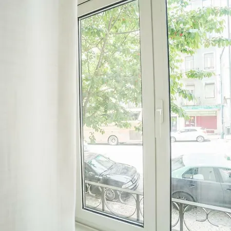 Apartment Courtyard & Elegance