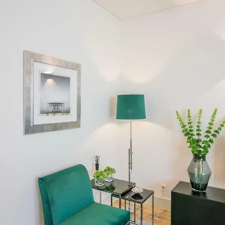 Apartment Courtyard & Elegance Lisbon
