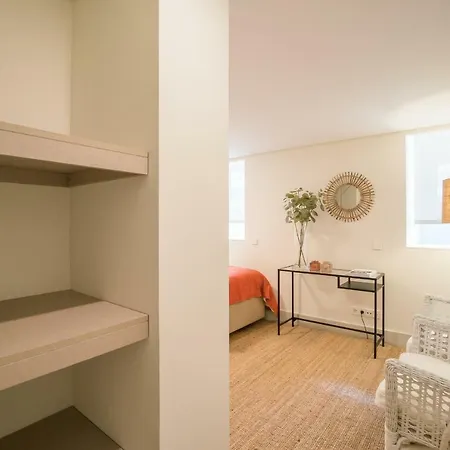 Lägenhet Courtyard & Elegance *