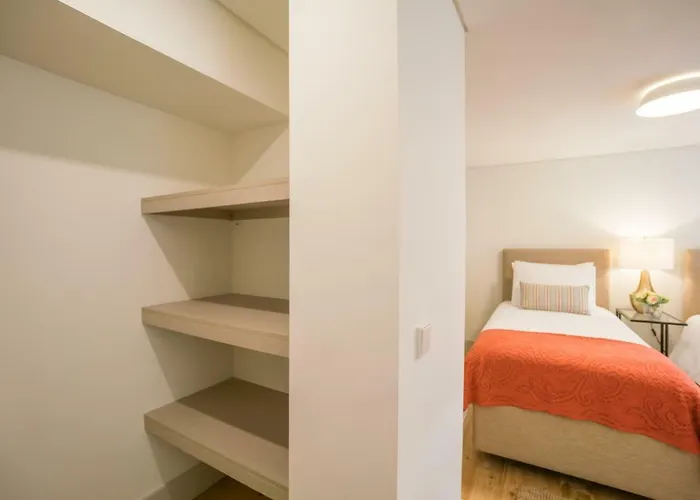 Apartment Courtyard & Elegance *