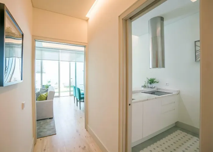 Apartment Courtyard & Elegance *