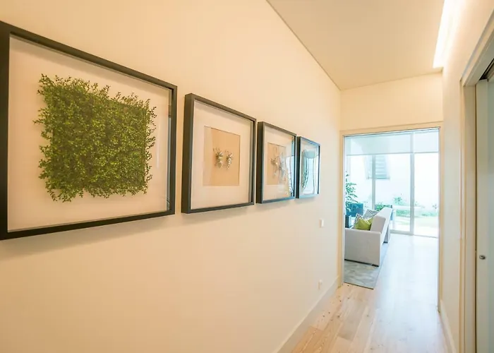 Courtyard & Elegance Apartment Lisbon