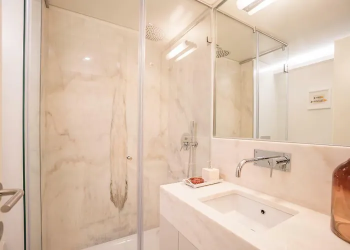 Courtyard & Elegance Lisbon